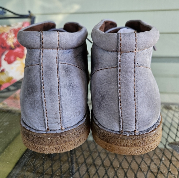 Like New Børn Men's 12M Grey Sampson Chukka Boot - Picture 10 of 15